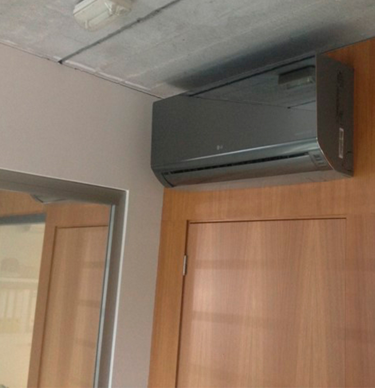 Instalación de sistema de aire acondicionado Split Mural. Gran clima